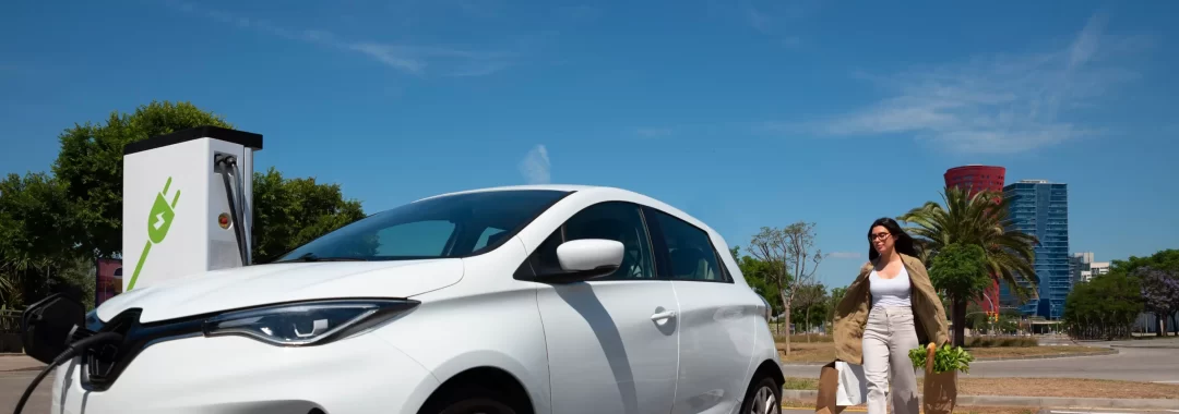 Descubre cómo nuestros servicios de energía solar en México ofrecen soluciones innovadoras y eficientes para tu hogar o negocio.